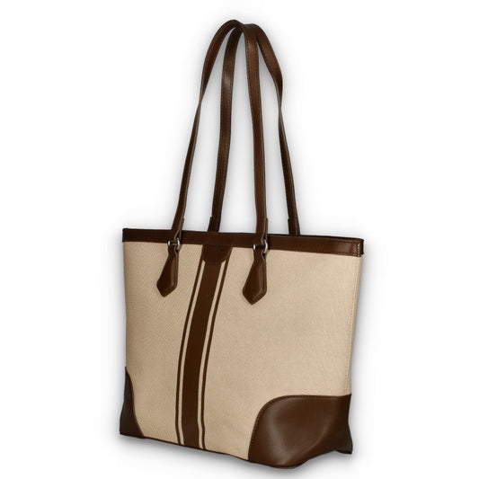 David Jones Shopper